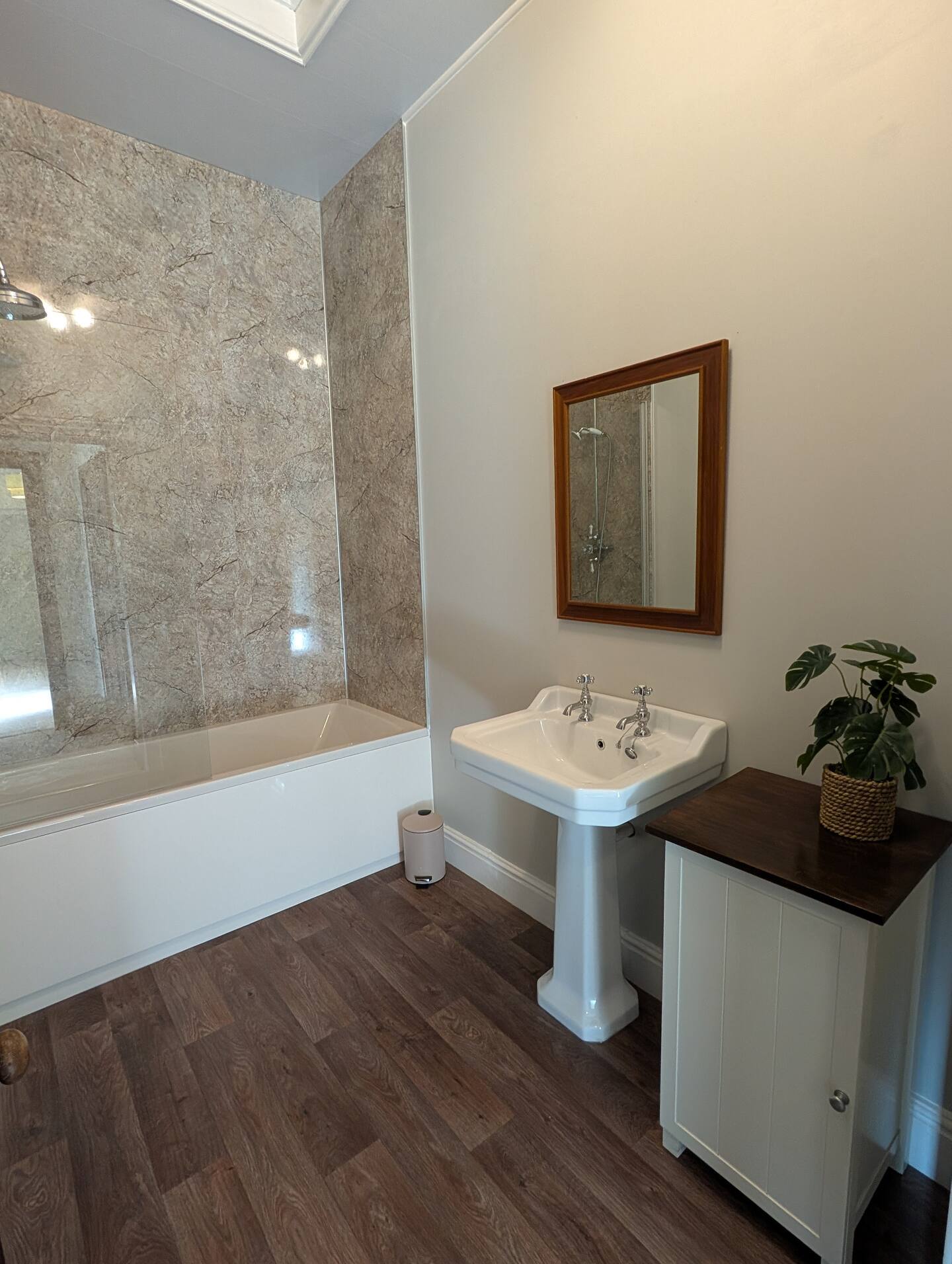 Cottage Bathroom